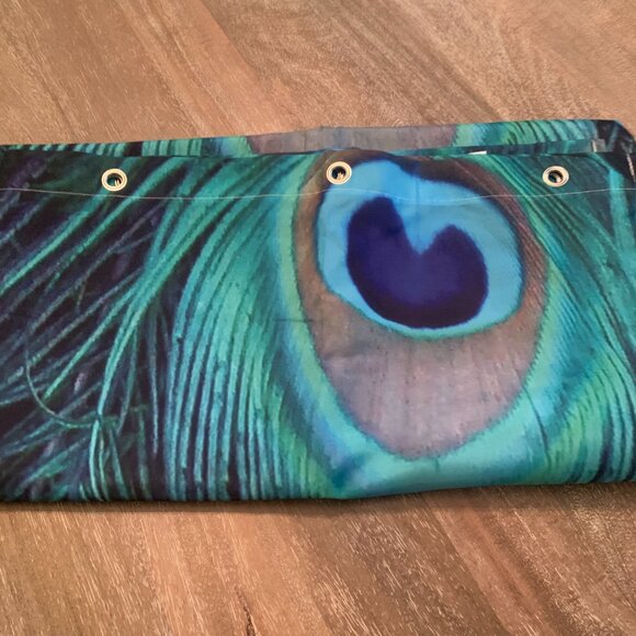 Peacock Shower Curtain - Polyester 72 * 72 - Picture 3 of 3